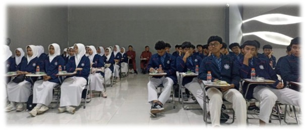 Kunjungan Edukatif ak-tekstil solo